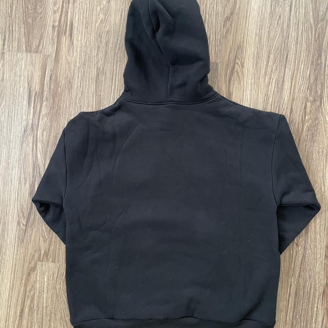 White & Black Sweatshirt