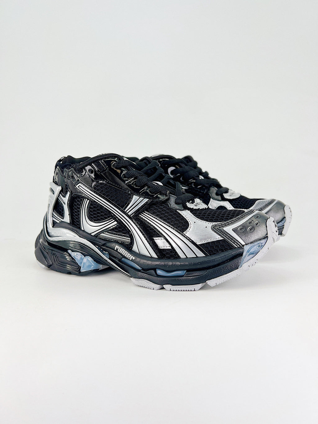 B Black & White Shoe