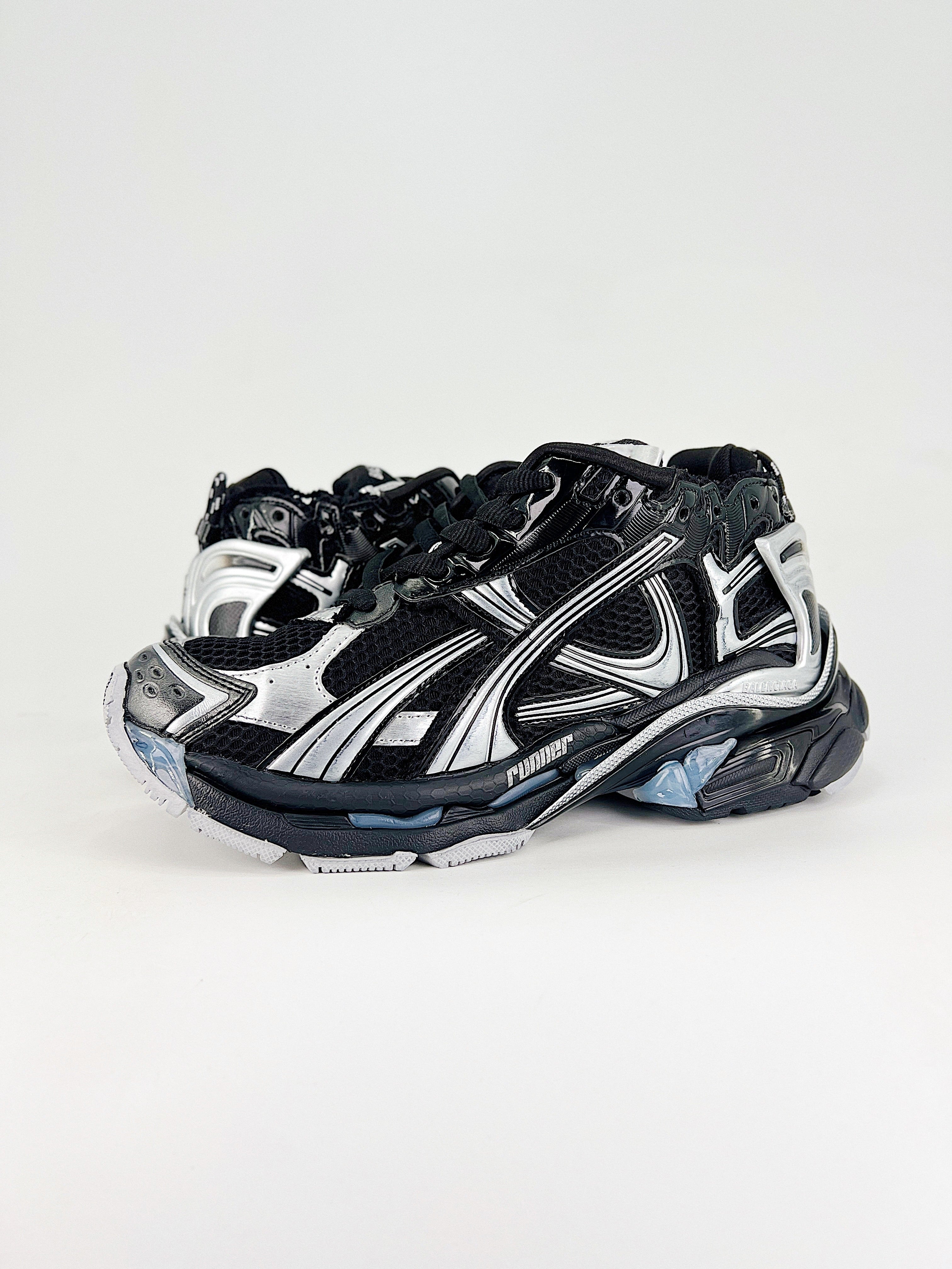 B Black & White Shoe